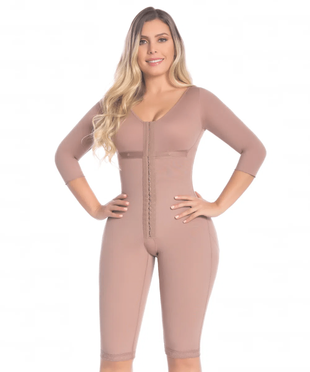 Bata de Compresión Postoperatoria Colombia – Faja Moldeadora Full Body